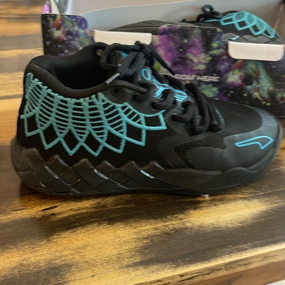 Puma Mello Kids Basketball shoes - Picture 3 of 7